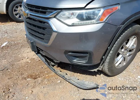 2018 Chevrolet Traverse Ls z USA, uszkodzony, nr VIN 1GNERFKW9JJ175091